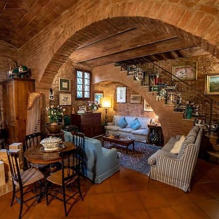 Casa Lazzaro Al Centro Di Siena Villa Kültér fotó