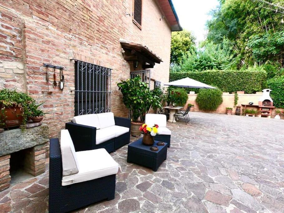Casa Lazzaro Al Centro Di Siena Villa Kültér fotó