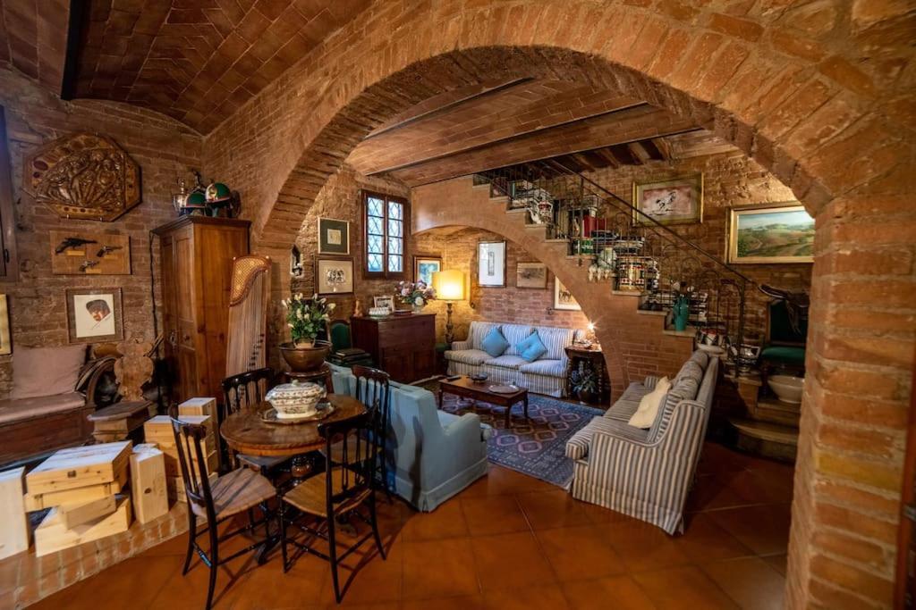 Casa Lazzaro Al Centro Di Siena Villa Kültér fotó